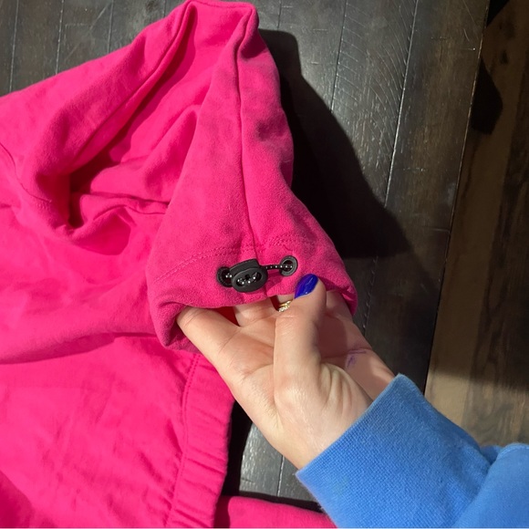 Calvin Klein Crop Sweatshirt - Picture 6 of 6